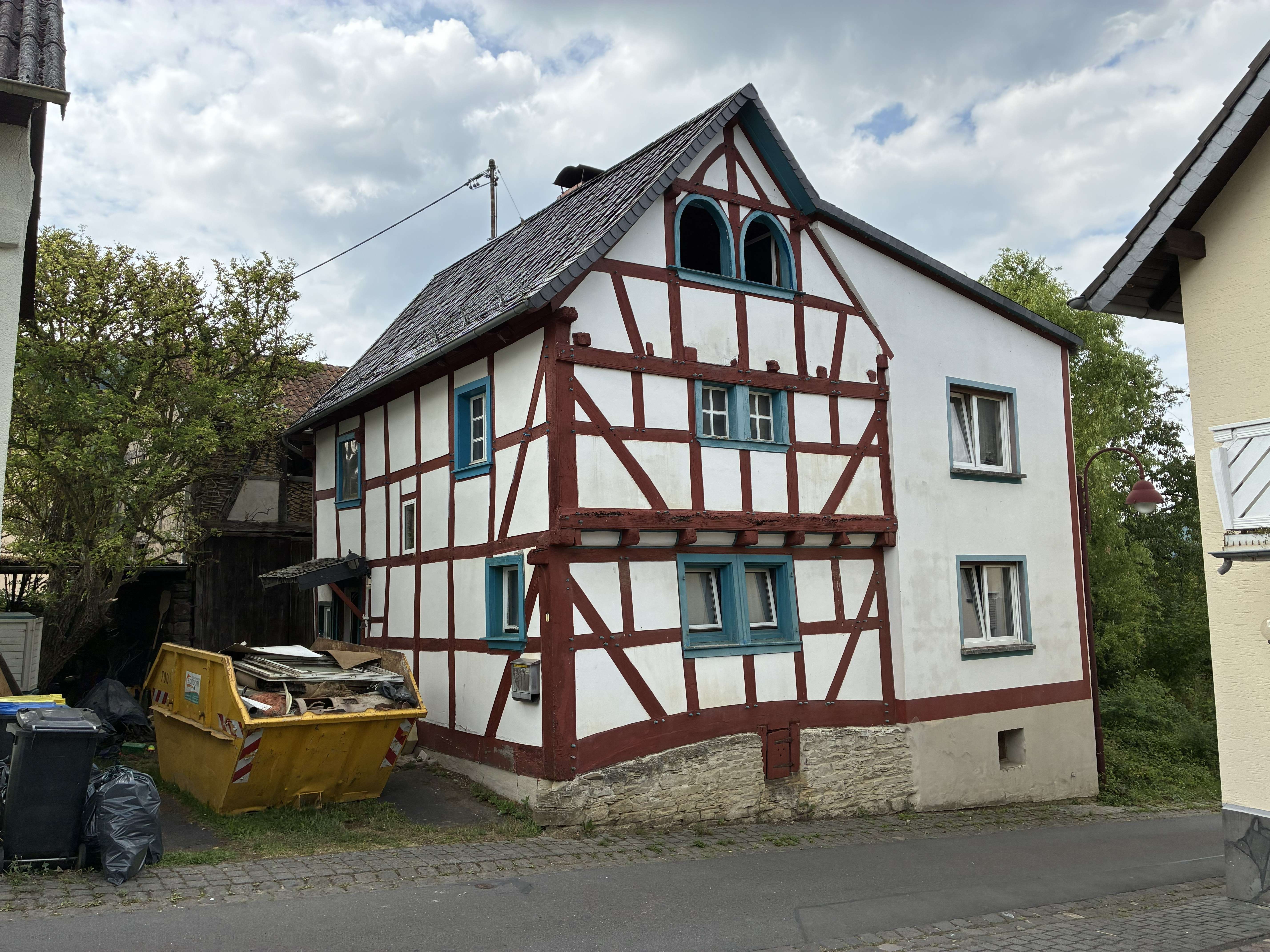 Fachwerkhaus im Ahrtal, Ahrweiler Kreis – Bild 1