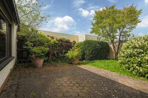 Bungalow in beliebter Wohnlage! – Die vollständige Adresse der Immobilie erhältst du vom Anbieter., 75180 Sonnenhof, Pforzheim – Vorschaubild 2