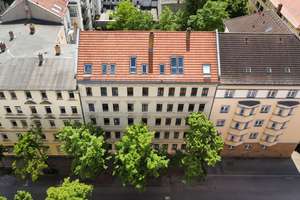 WOHNEN AUF ZWEI ETAGEN AM MARIANNENPARK | 3 Zimmer mit Balkon, Tageslichtbad und PKW-Stellplatz – Die vollständige Adresse der Immobilie erhältst du vom Anbieter., 4347 Schönefeld-Abtnaundorf, Leipzig – Vorschaubild 2