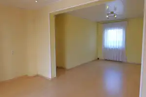Kleineres Einfamilienhaus (DHH), herrlich großer Garten - evtl. Anbau möglich – Main-Taunus-Kreis – Vorschaubild 6