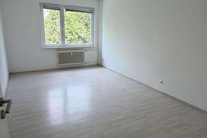 Viel Raum für Ihre Ideen: 3 Zimmer und Balkon mit Grünblick! – Die vollständige Adresse der Immobilie erhältst du vom Anbieter., 13595 Wilhelmstadt, Berlin – Vorschaubild 6