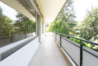 Wohnen mit Balkon und Blick ins Grüne – 3 Zimmer in Düsseldorf