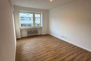 3-Zimmer Wohnung mit Balkon in zentraler Lage - Fußläufig zur Kö - 3ZKBB – Die vollständige Adresse der Immobilie erhältst du vom Anbieter., 40217 Friedrichstadt, Düsseldorf – Vorschaubild 3