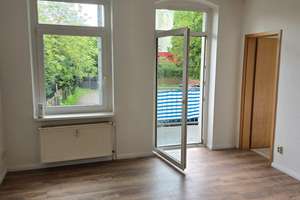 2 Raum Wohnung mit Balkon, Stellplatz und EBK – Braunschweigerstr. 74, 39116 Sudenburg, Magdeburg – Vorschaubild 1