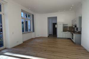 Spacious Townhouse with 5 rooms and 3 balconies – Adelheidstr. 54, 65185 Mitte, Wiesbaden – Vorschaubild 2