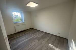 Modernisiertes Einfamilienhaus mit 4 Zimmern, 3 Schlafzimmern & Terrasse – ab sofort zu vermieten – 52222 Stolberg (Rheinland) – Vorschaubild 5