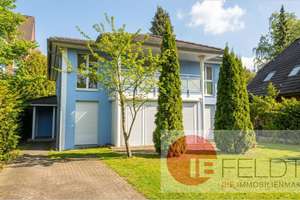 Stadtvilla mit Terrasse, Balkon, 3 Bädern, Sauna, Wärmepumpe | Platz für Familie, Gäste & Homeoffice – Die vollständige Adresse der Immobilie erhältst du vom Anbieter., 22549 Lurup, Hamburg – Vorschaubild 2