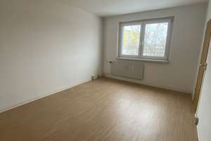 Ideal für junge Leute mit wenig Einkommen, gute Verkehrsanbindung vorhanden – Martha-Arendsee-Straße 14, 12681 Marzahn, Berlin – Vorschaubild 5