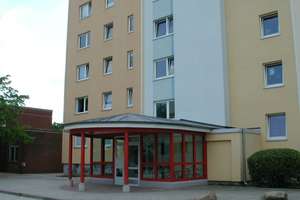 Endlich Zuhause: weitläufige 3-Zimmer-Wohnung – Göteborgring 70, 24109 Mettenhof, Kiel – Vorschaubild 1
