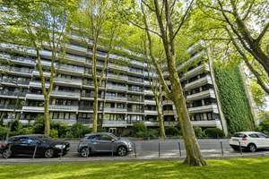Elegante 3-4-Zimmer-Wohnung, zentral in Köln-Weiden mit 2 Balkonen und Tiefgaragenstellplatz – 50858 Weiden, Köln – Vorschaubild 32
