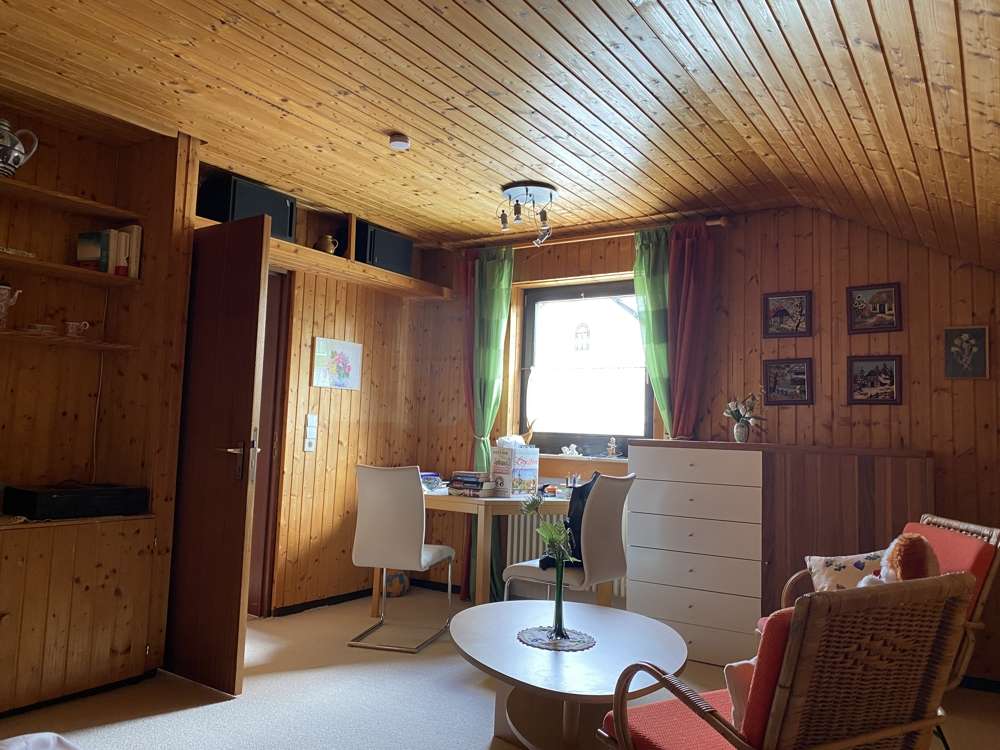 Immobilie in Rottweil - Gepflegtes Einfamilienhaus mit Einliegerwohnung in ruhiger Lage, mit Garten und Garage - Bild 23