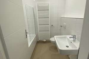 Wunderschöne 3 Zimmer Altbauwohnung mit zwei Balkonen in D-Friedrichstadt – Kirchfeldstraße 171, 40215 Friedrichstadt, Düsseldorf – Vorschaubild 4
