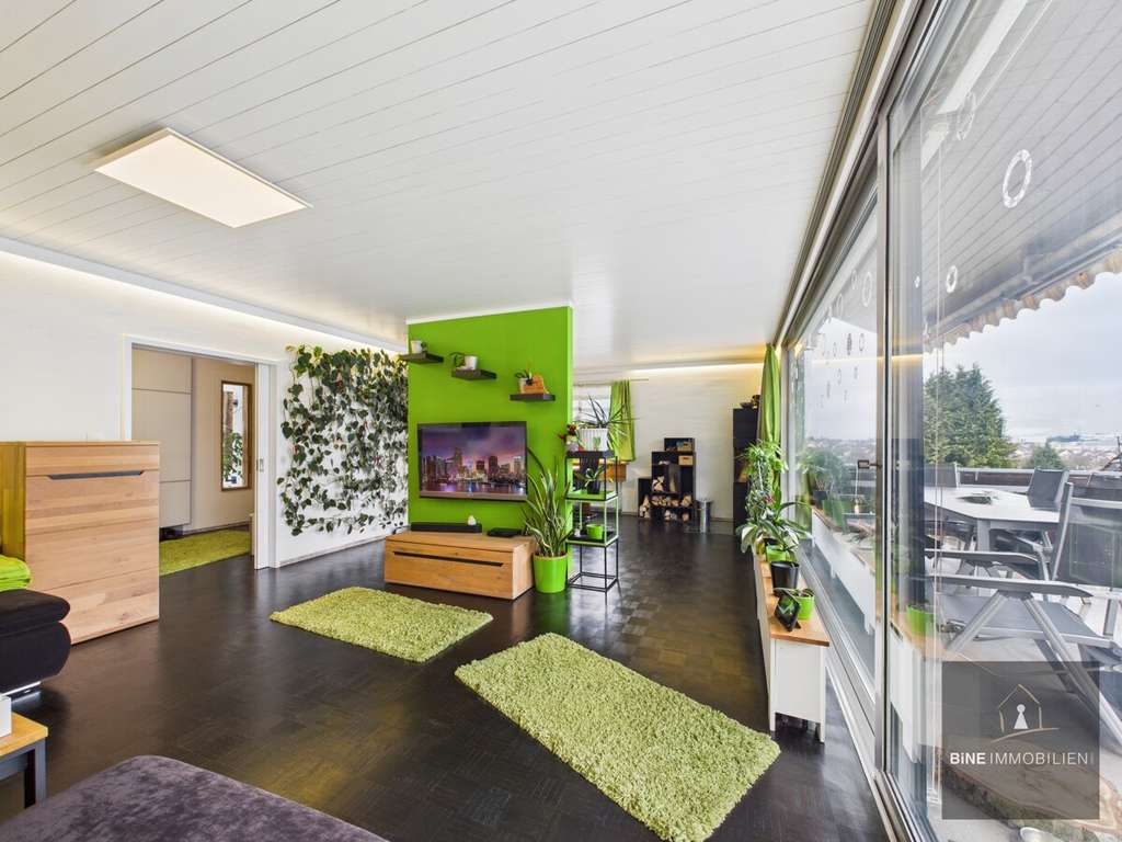 Immobilie in Affalterbach - Modernisiertes Traumobjekt inkl. Terassenoase mit Pool, Hobbygarten & Panoramablick - Bild 4