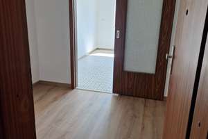 Helle neu renovierte 2-Zimmer Wohnung mit Balkon und TG-Stellplatz in Karlsruhe-Neureut – Die vollständige Adresse der Immobilie erhältst du vom Anbieter., 76149 Neureut, Karlsruhe – Vorschaubild 7