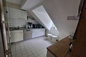Historisches Mehrfamilienhaus: 4-Zimmer-Wohnung mit Garten – Sebastian-Bauer-Str. 13, 81737 Altperlach, München – Vorschaubild 7