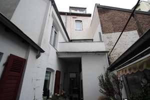 Historisches Gründerzeithaus Wohn-u.Geschäftshaus Wohnen u.Arbeiten unter einem Dach Brühl Zentrum – Die vollständige Adresse der Immobilie erhältst du vom Anbieter., 50321 Brühl – Vorschaubild 2