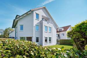 Einziehen & Wohlfühlen: Familientraum in Feldrandlage mit viel Platz, 2 Garagen & Panoramafernsicht! – Die vollständige Adresse der Immobilie erhältst du vom Anbieter., 70599 Plieningen (Ortsteil), Stuttgart – Vorschaubild 3