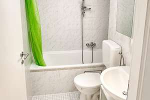 Bezugsfreies 1-Zimmer-Apartment mit Balkon, Duplex-Garage und Aufzug in München – Die vollständige Adresse der Immobilie erhältst du vom Anbieter., 81673 Echarding, München – Vorschaubild 5
