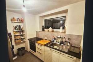 Tolle 2,5-Zimmer Wohnung mit grosser Terrasse und Einbauküche in Trier – Palliener Straße 36, 54294 West/Pallien, Trier – Vorschaubild 2