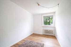 4 Zimmer mit großem Südbalkon und Blick ins Grüne, Bogenhausen – Die vollständige Adresse der Immobilie erhältst du vom Anbieter., 81927 Englschalking, München – Vorschaubild 11