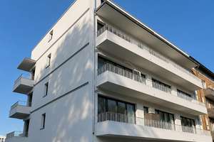 Erstbezug nach Kernsanierung - Möblierte 1-Zimmer-Wohnungen in Uhlenhorst – Oberaltenallee 18, 22081 Uhlenhorst, Hamburg – Vorschaubild 2