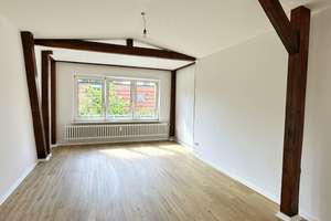 4 - Zimmer -  Dachgeschosswohnung mit Terrasse in Spandau! – Kurstraße 4, 13585 Spandau (Ortsteil), Berlin – Vorschaubild 4