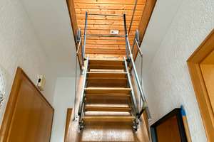Schöne Dachgeschosswohnung mit großem Balkon und Stellplatz! – 46049 Alstaden-West, Oberhausen – Vorschaubild 17