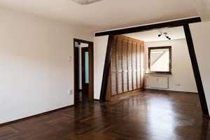 1-2 ZKB im 2-Familienhaus – Dachterrasse, großzügiger Garten, Garage & Stellplatz – Die vollständige Adresse der Immobilie erhältst du vom Anbieter., 68305 Waldhof, Mannheim – Vorschaubild 8