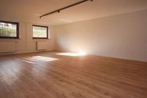 Modernisiertes Einfamilienhaus mit Einliegerwohnung, in idyllischer Lage von Hamburg-Wandsbek... – Die vollständige Adresse der Immobilie erhältst du vom Anbieter., 22045 Tonndorf, Hamburg – Vorschaubild 8