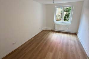 Frisch sanierte 2,5-Zimmer Wohnung nahe der Nordbahntrasse mit Garage – Sedanstraße 24, 42275 Barmen, Wuppertal – Vorschaubild 8