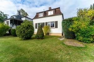 Stilvolle Stadtvilla mit schön eingewachsenem Garten und Garage – Die vollständige Adresse der Immobilie erhältst du vom Anbieter., 23611 Bad Schwartau – Vorschaubild 4
