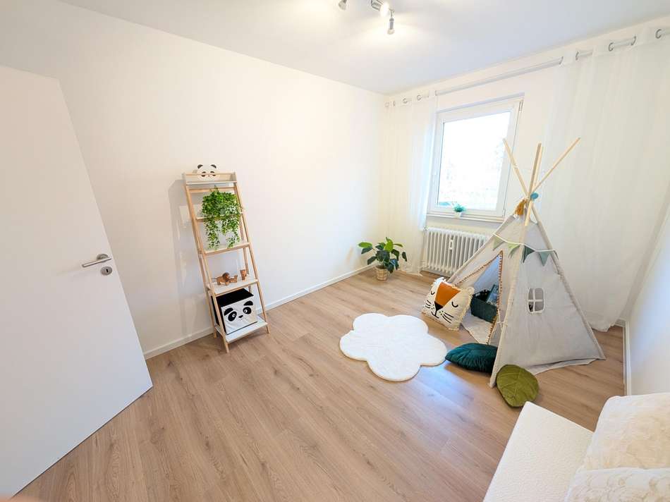 Kinder- / Arbeitszimmer