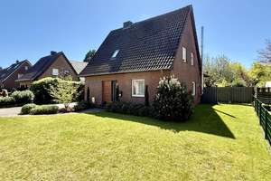 Freistehendes Wohnhaus mit Garage auf großem Grundstück – Die vollständige Adresse der Immobilie erhältst du vom Anbieter., 46414 Rhede – Vorschaubild 2