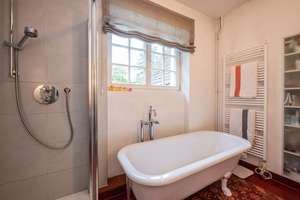 Elegante Villa mit Atelier in Bestlage Buchschlag – Die vollständige Adresse der Immobilie erhältst du vom Anbieter., 63303 Dreieich – Vorschaubild 20