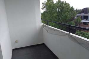1 Zimmer, Küche, Diele, WC/Dusche, Loggia,Toplage