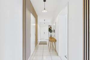 Stilvolle Wohnung mit großer Terrasse - Saniertes Wohnen im Herzen von Mannheim-Sandhofen – 68307 Sandhofen, Mannheim – Vorschaubild 2