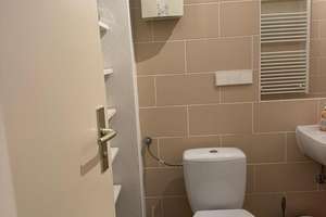 Stilvolle 2-Zimmer-Wohnung mit klassischem Altbaucharme – Stettiner Straße 30, 13357 Gesundbrunnen, Berlin – Vorschaubild 12