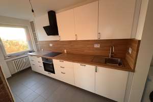 Lichtdurchflutete 2-Zi.-Wohnung (5. OG) mit Loggia & neuer EBK  in Köln-Grengel – Akazienweg 82, 51147 Grengel, Köln – Vorschaubild 10