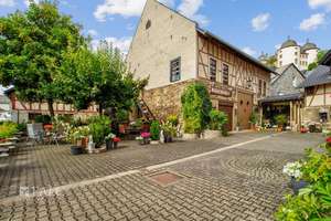 Historisches Flair neu interpretiert – Kernsaniertes Mehrfamilienhaus mit Eventscheune! – Die vollständige Adresse der Immobilie erhältst du vom Anbieter., 55490 Gemünden – Vorschaubild 44