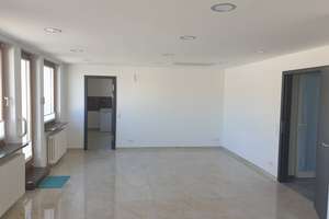 * Schickes Penthouse mit toller Dachterrasse in zentraler Lage * inkl. Klimaanlage – Die vollständige Adresse der Immobilie erhältst du vom Anbieter., 75172 Innenstadt, Pforzheim – Vorschaubild 3