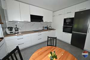 Traumhafte Eigentumswohnung über zwei Etagen mit Dachterrasse, großem Balkon und Garten in Rees – Die vollständige Adresse der Immobilie erhältst du vom Anbieter., 46459 Rees – Vorschaubild 11