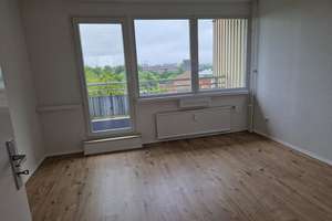Frisch Renovierte 2-Zimmer-Wohnung in Köln-Finkenberg! – Theodor-Heuss-Straße 16, 51149 Finkenberg, Köln – Vorschaubild 3