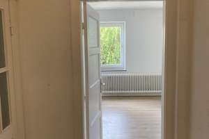 Helle und großzügige 2-Zimmer Wohnung ab dem 16.06. zu vermieten! – Pestalozzistr. 26, 27568 Mitte, Bremerhaven – Vorschaubild 3