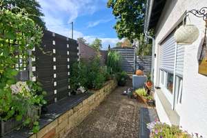 TOP LAGE! 3,5-Zi.-Wohnung mit großer Terrasse * TL-Bad * sep. WC * Pkw-Stpl. * akt. vermietet