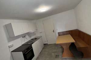 Wohnen mit Charakter: Modernisierte 1,5-Zimmer-Wohnung in Hainburg – 63512 Hainburg – Vorschaubild 2