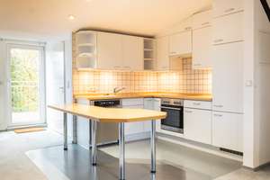 Charmante 1-Zimmer-Wohnung mit großer Dachterrasse – derzeit leerstehend und sofort bezugsfrei – Die vollständige Adresse der Immobilie erhältst du vom Anbieter., 24113 Hassee, Kiel – Vorschaubild 3