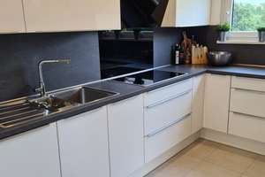 Essen Schönebeck - möblierte und kernsanierte 3,5 Raum Wohnung mit Balkon, Einbauküche & 2 Bädern – Hopfenstraße 19, 45359 Schönebeck, Essen – Vorschaubild 8