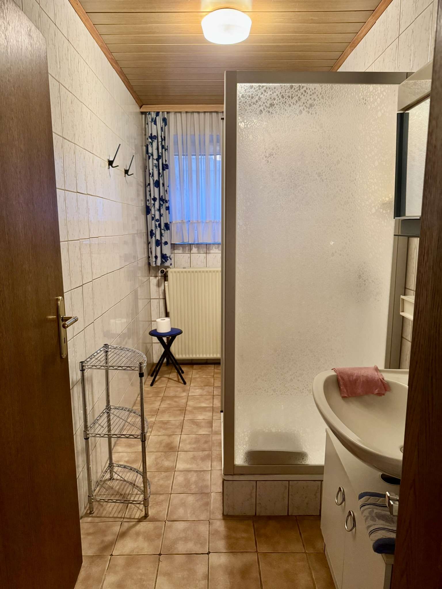 Immobilie in Bad Sobernheim - 🏡 Familienfreundliches, freistehendes EFH mit Einliegerwohnung, großem Garten & Preisvorteil - Bild 10