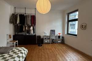 Helle Altbauwohnung mit Loft Charakter und hohen Decken in zentraler Lage Dortmunds – ab 01.07. – Adlerstraße 33, 44137 Dorstfelder Brücke, Dortmund – Vorschaubild 1