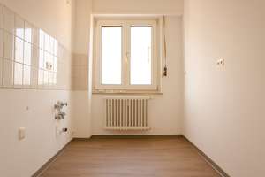 Renovierte 2 Zimmer-Dachwohnung in MA-Wallstadt zu vermieten – Die vollständige Adresse der Immobilie erhältst du vom Anbieter., 68259 Wallstadt, Mannheim – Vorschaubild 4